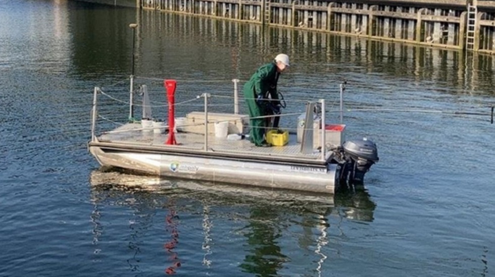 Boot voor bodemonderzoek